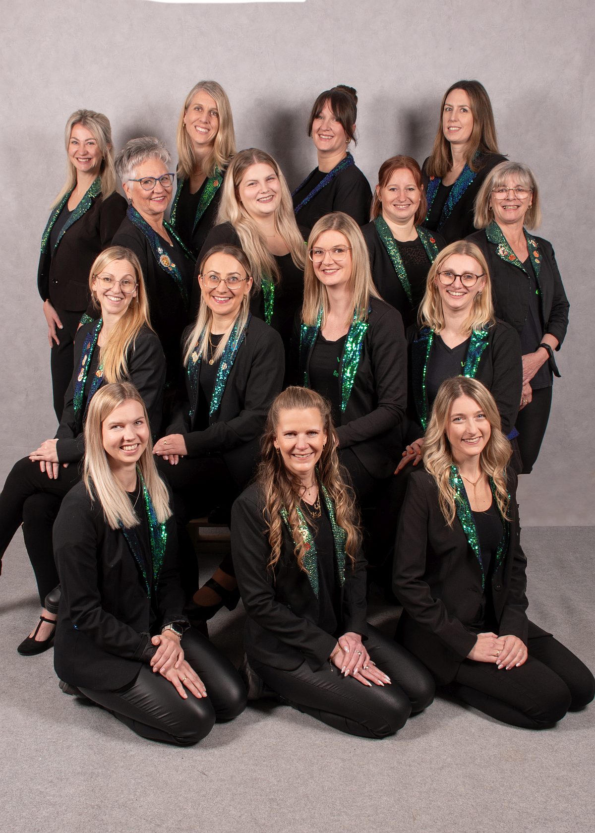 Lechana Background 2026